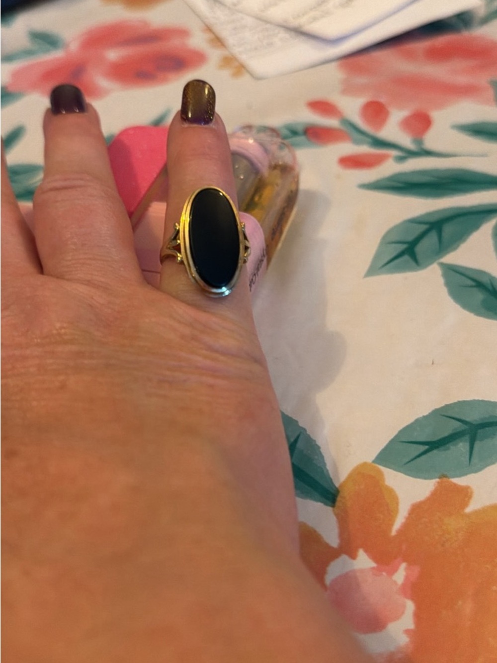 - Elegant Classic StyleVintage estate C1970 black onyx 10 kt  Egyptian revival